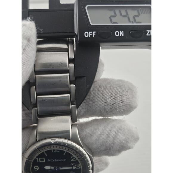 Columbia Men's Glows In The Dark Quartz Watch CL-1022 New Battery Running - Picture 11 of 13